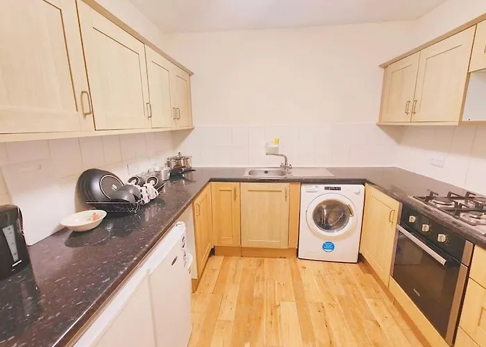 Daire 20a 2 Bed Flat, Sleeps 4,wifi,near Cabot Circus, Bri 1mi Bristol